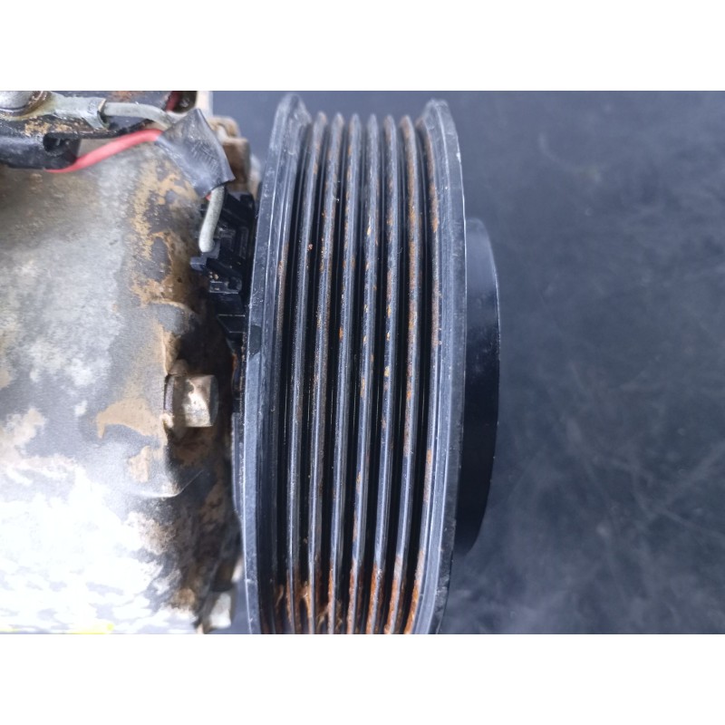 Recambio de compresor aire acondicionado para kia sportage iv (ql, qle) 1.6 crdi referencia OEM IAM 97701D7550  