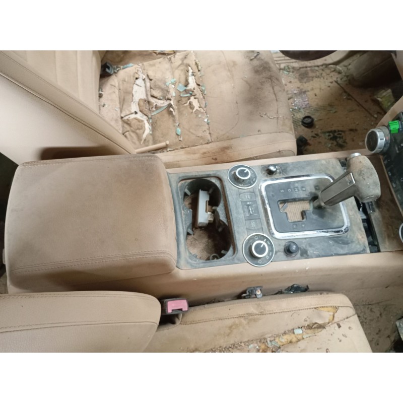 Recambio de consola central para volkswagen touareg (7la, 7l6, 7l7) 3.0 v6 tdi referencia OEM IAM   