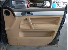 GUARNECIDO PUERTA DELANTERA DERECHA 