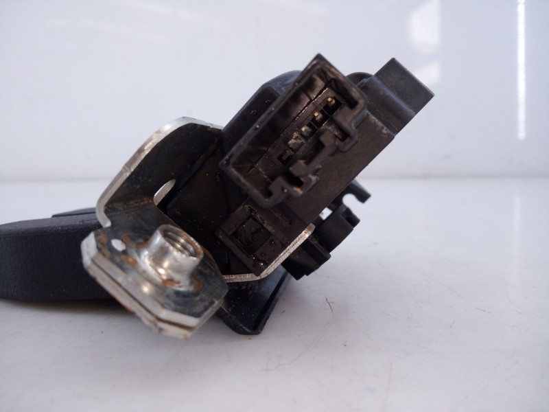 Recambio de cerradura maletero / porton para mg mg zs suv 1.0 t-gdi referencia OEM IAM AS2C21A0  