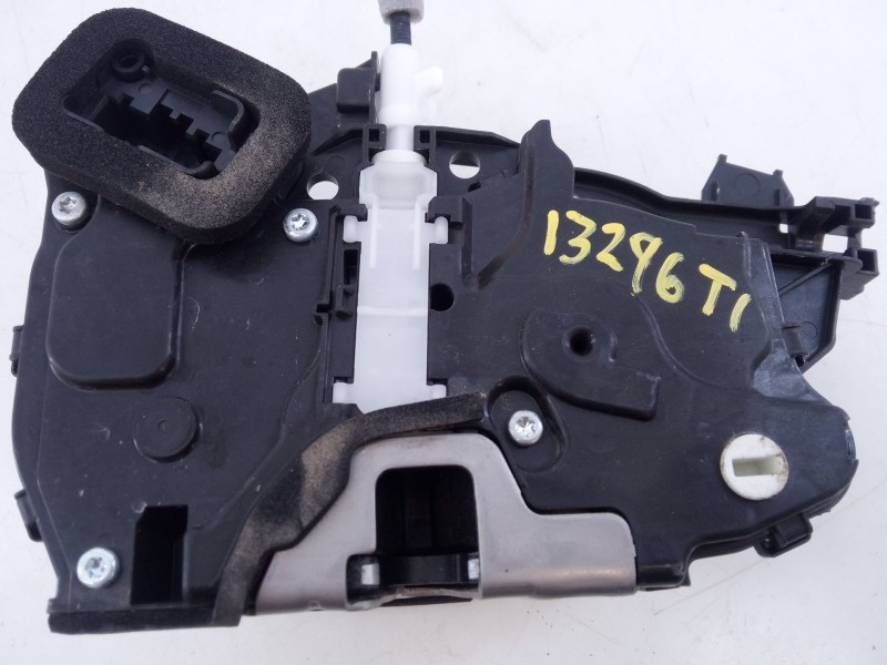 Recambio de cerradura puerta trasera izquierda para volkswagen t-cross (c11, d31) 1.0 tsi referencia OEM IAM   