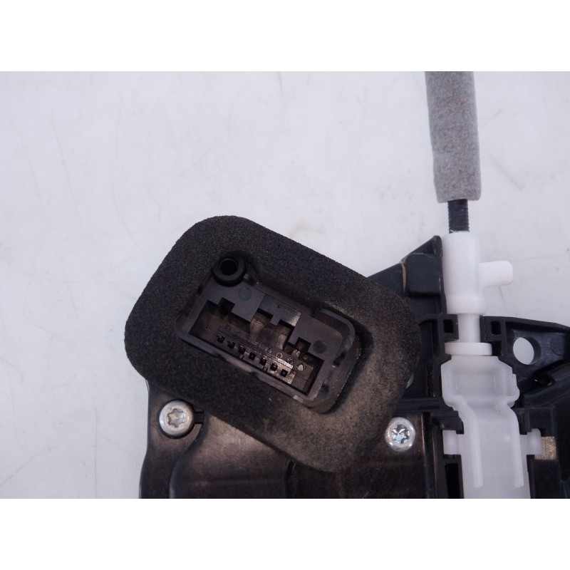 Recambio de cerradura puerta trasera izquierda para volkswagen t-cross (c11, d31) 1.0 tsi referencia OEM IAM   