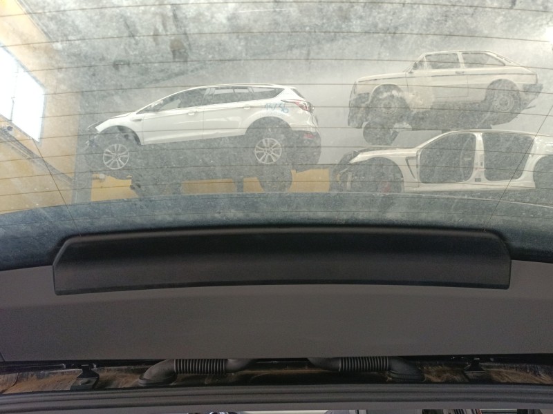 Recambio de luz central de freno para porsche cayenne coupe (9yb) 3.0 e-hybrid awd referencia OEM IAM   