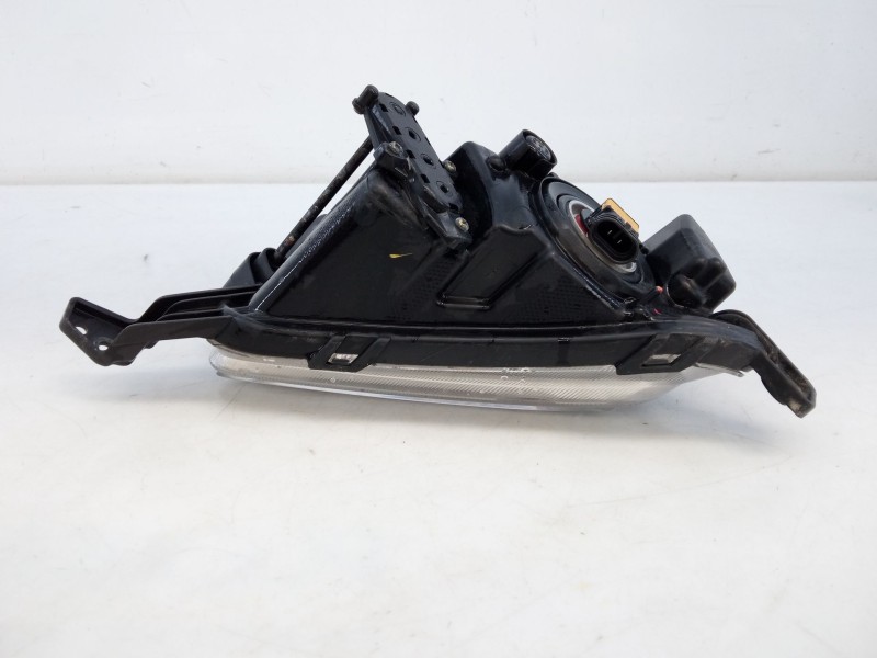 Recambio de faro antiniebla derecho para hyundai tucson (tl, tle) 1.6 gdi referencia OEM IAM   