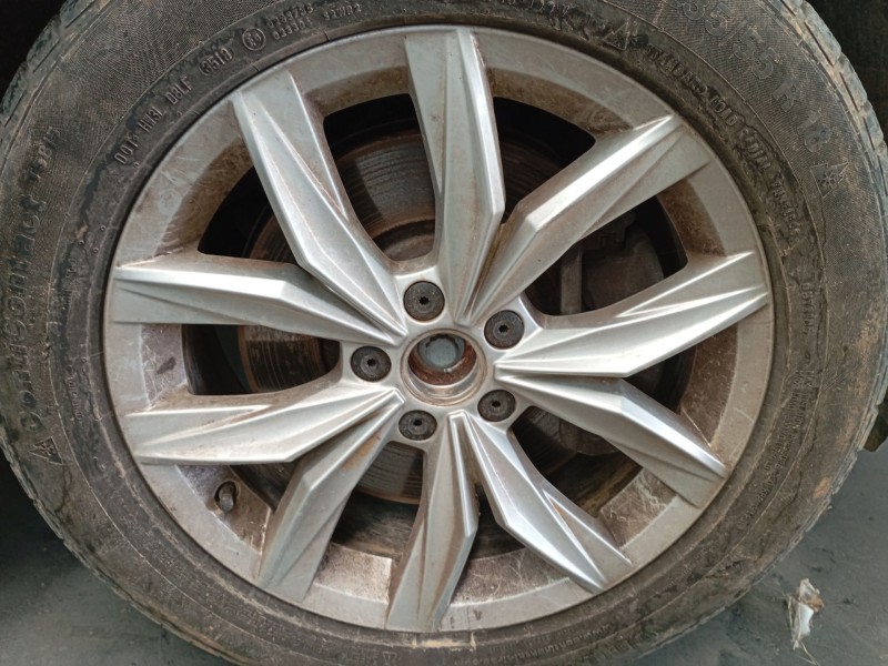 Recambio de llanta para volkswagen tiguan allspace (bw2, bj2) 2.0 tsi 4motion referencia OEM IAM 235/55/18  