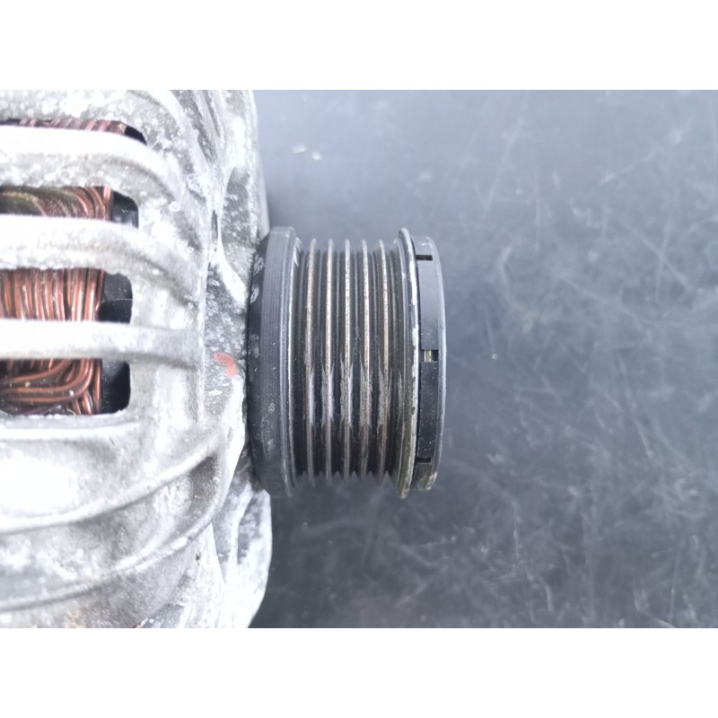 Recambio de alternador para peugeot 5008 referencia OEM IAM 400390171  