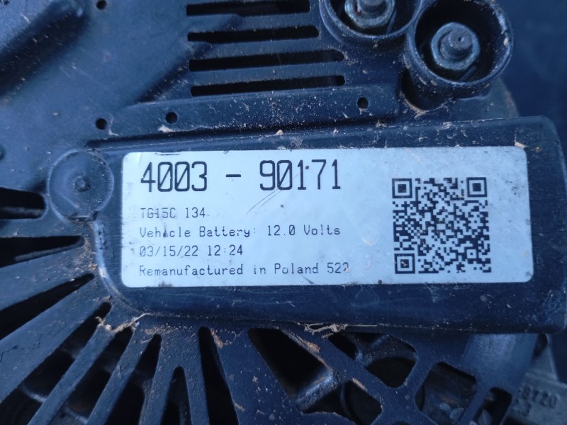 Recambio de alternador para peugeot 5008 referencia OEM IAM 400390171  