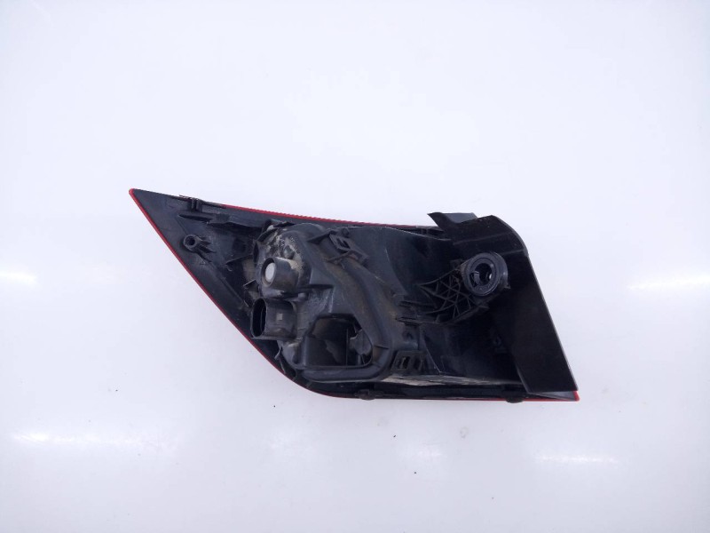 Recambio de piloto trasero derecho para seat leon st (5f8) reference referencia OEM IAM 5F9945096 90047802 E2-A1-44-1