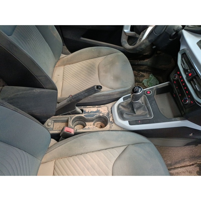 Recambio de consola central para seat ibiza v (kj1, kjg) 1.0 tsi referencia OEM IAM   