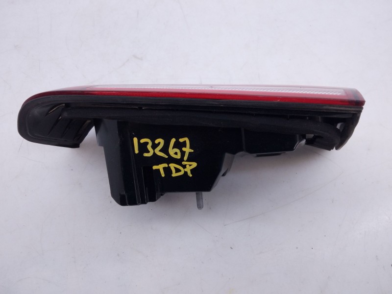 Recambio de piloto trasero derecho porton para mercedes-benz clase a sedán (v177) a 250 e (177.186) referencia OEM IAM   