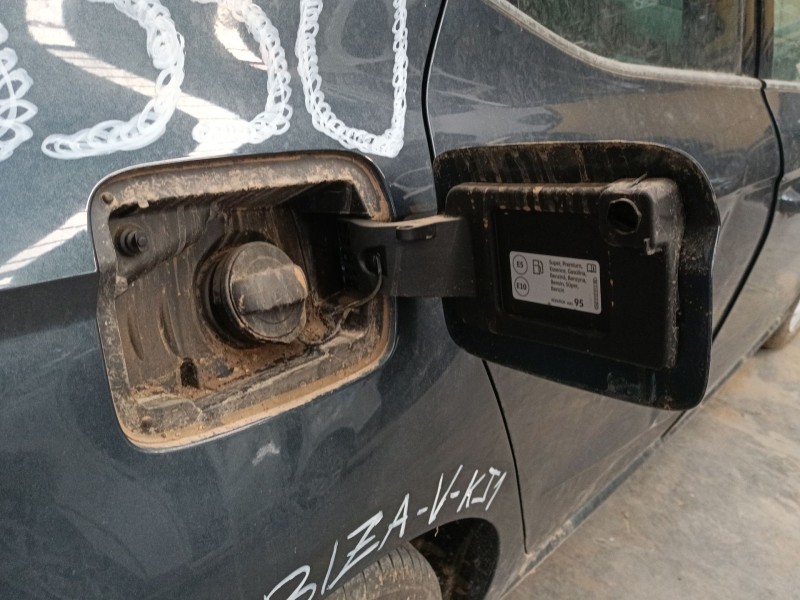 Recambio de tapa exterior combustible para seat ibiza v (kj1, kjg) 1.0 tsi referencia OEM IAM   