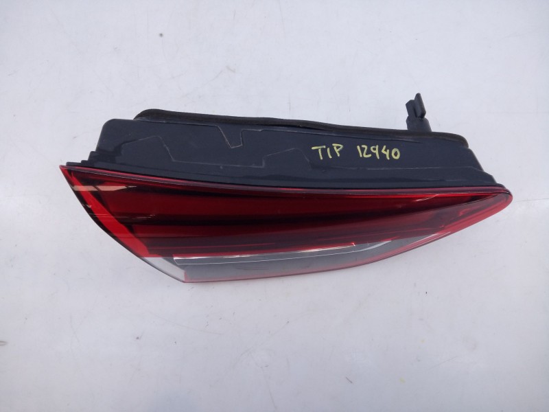 Recambio de piloto trasero izquierdo porton para opel insignia b grand sport (z18) 1.6 cdti (68) referencia OEM IAM   