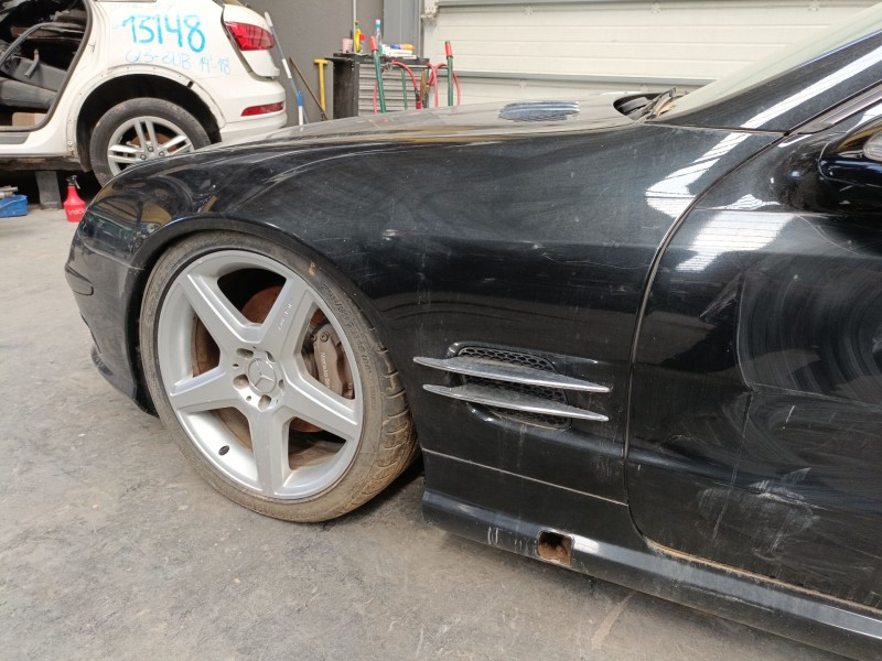 Recambio de aleta delantera izquierda para mercedes-benz sl (r230) 500 (230.475) referencia OEM IAM   