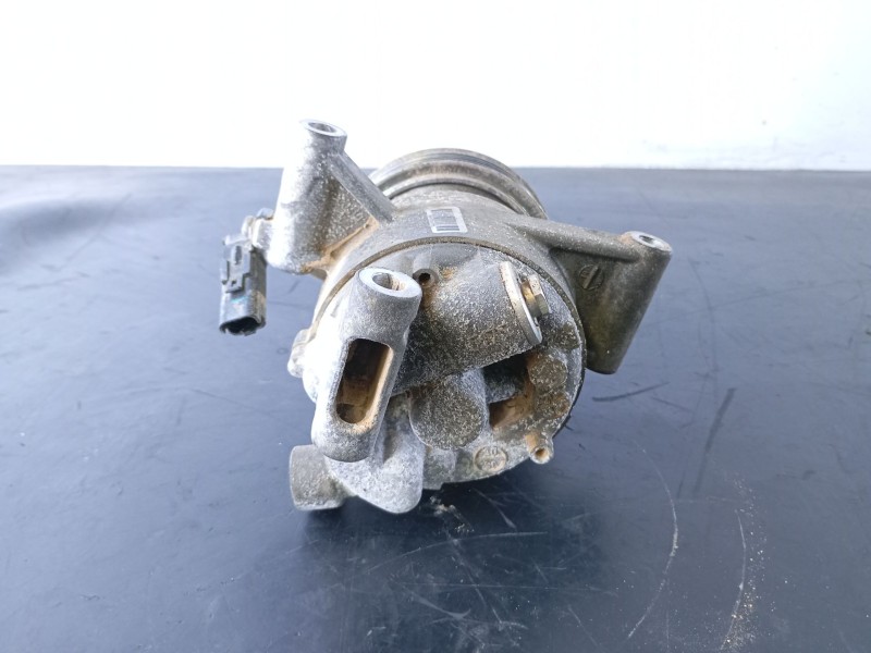 Recambio de compresor aire acondicionado para toyota aygo (_b4_) 1.0 (kgb40) referencia OEM IAM 88310YV10C 8000776180 