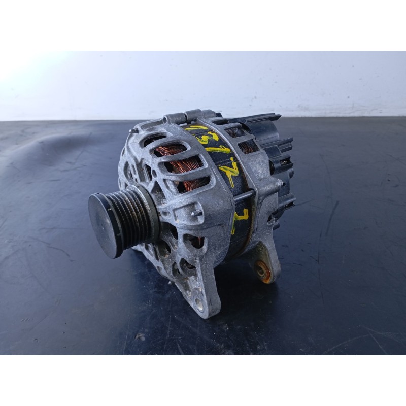 Recambio de alternador para renault captur ii (hf_) tce 130 (hfmf) referencia OEM IAM 231005300R TG12S341 