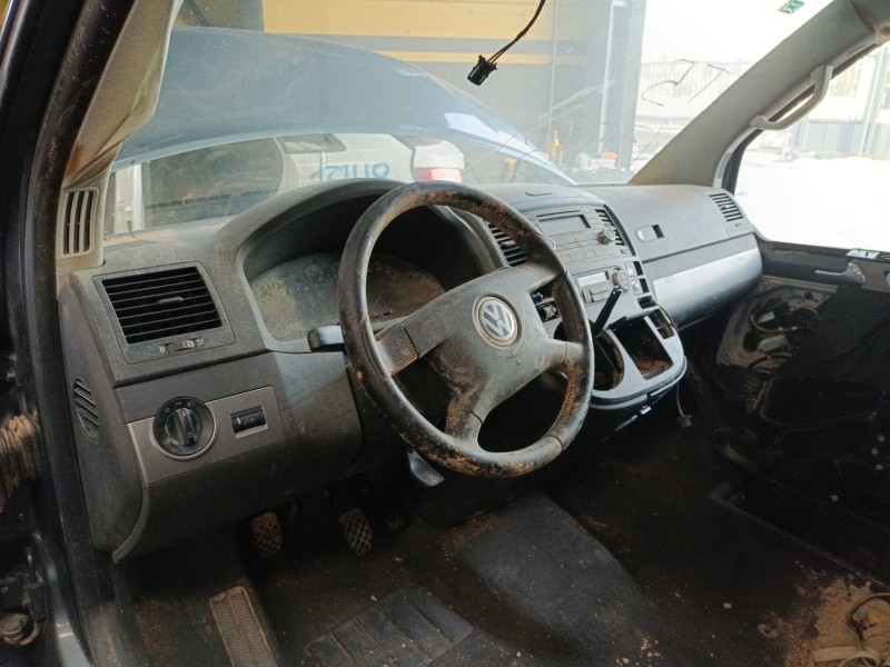 volkswagen multivan t5 (7hm, 7hn, 7hf, 7ef, 7em, 7en) del año 2004