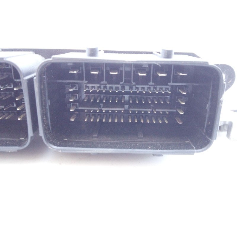 Recambio de centralita motor uce para peugeot 208 ii (ub_, up_, uw_, uj_) 1.2 puretech 100 referencia OEM IAM 9851331280 0261S10