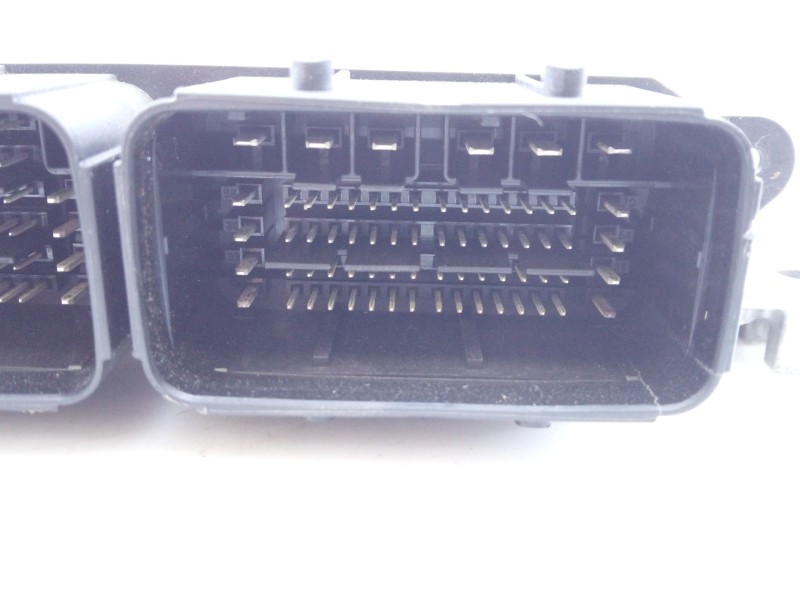 Recambio de centralita motor uce para peugeot 208 ii (ub_, up_, uw_, uj_) 1.2 puretech 100 referencia OEM IAM 9851331280 0261S10