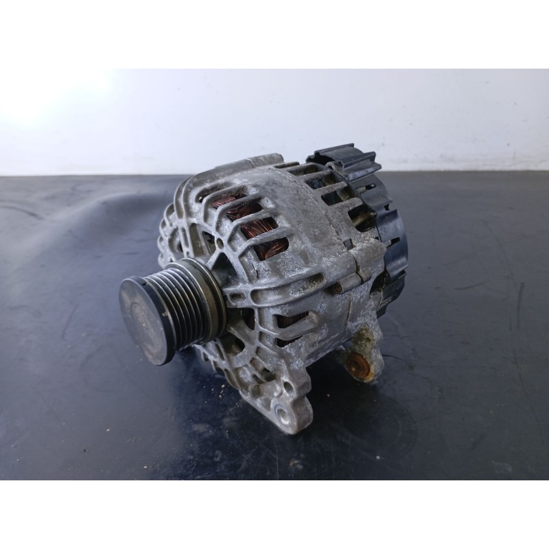 Recambio de alternador para audi q5 (fyb, fyg) 2.0 tdi quattro referencia OEM IAM 04L903027 A2623661 