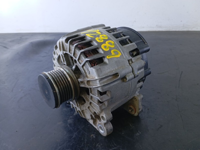 Recambio de alternador para dacia duster ambience 4x2 referencia OEM IAM   