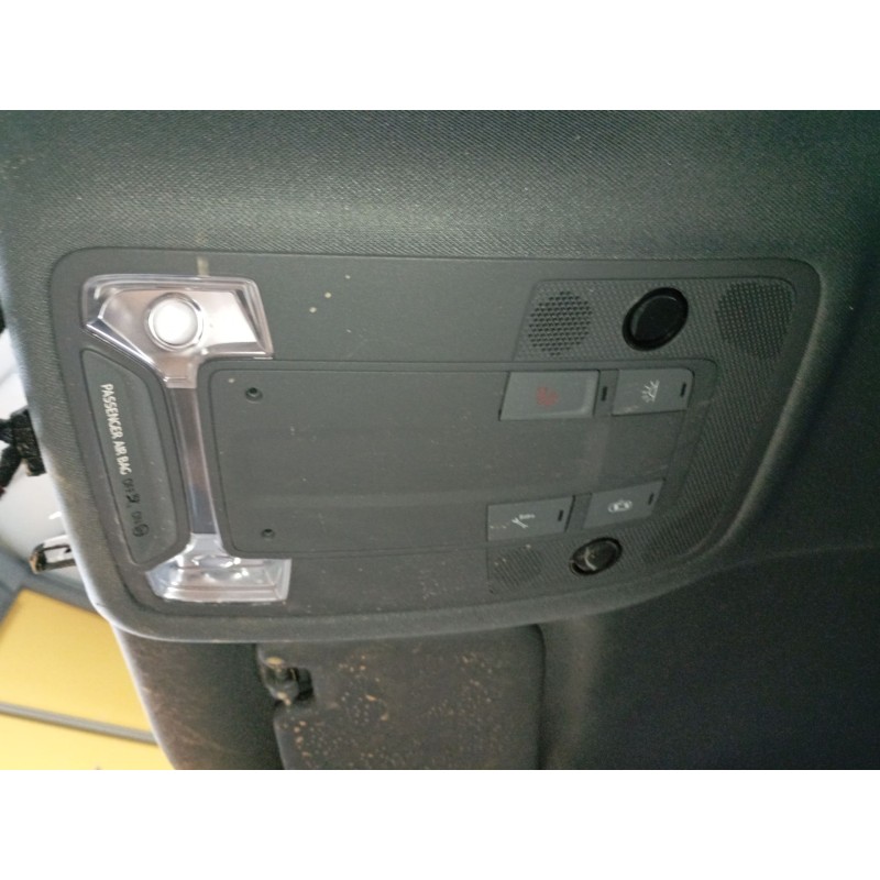 Recambio de luz interior para audi a3 sportback (8ya, 8yf) 30 tdi referencia OEM IAM   