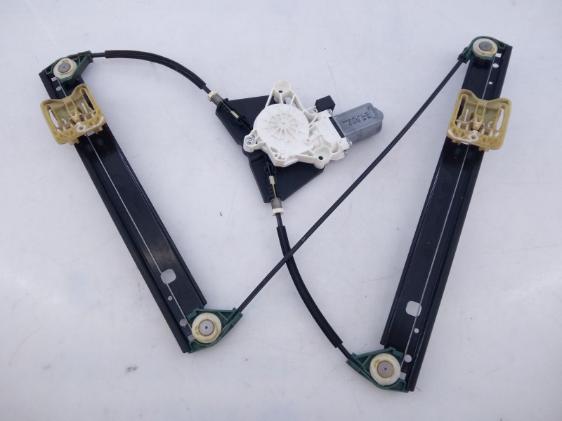 Recambio de elevalunas trasero derecho para porsche cayenne coupe (9yb) 3.0 e-hybrid awd referencia OEM IAM 4K0959801  