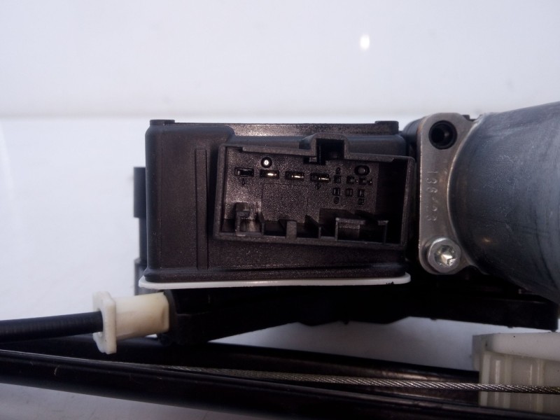 Recambio de elevalunas trasero derecho para volkswagen t-cross (c11, d31) 1.0 tsi referencia OEM IAM   