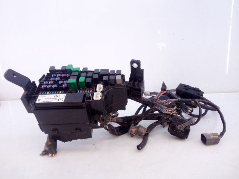 Recambio de caja reles / fusibles para mazda cx-5 (kf) 2.0 referencia OEM IAM GBEF675X0C  
