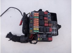 CAJA RELES / FUSIBLES E3-B6-41-5