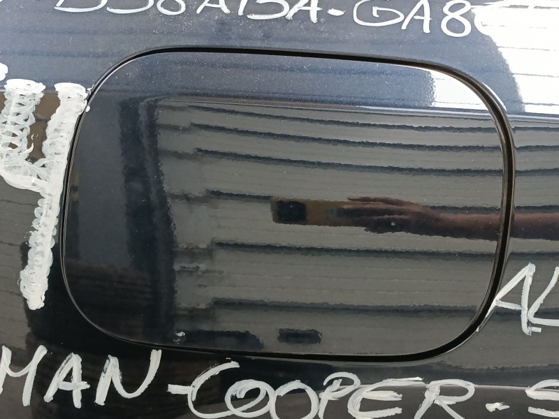 Recambio de tapa exterior combustible para mini mini countryman (f60) cooper se all4 referencia OEM IAM   