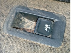 MANDO ELEVALUNAS TRASERO DERECHO 