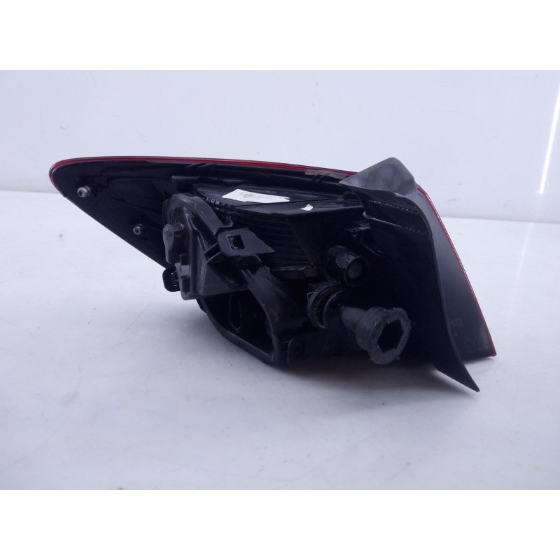 Recambio de piloto trasero derecho para seat leon sc (5f5) style referencia OEM IAM 5F0945258  