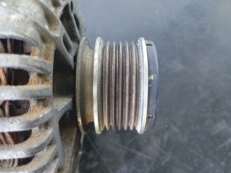 Recambio de alternador para nissan nv 200 (m20) kasten comfort referencia OEM IAM   