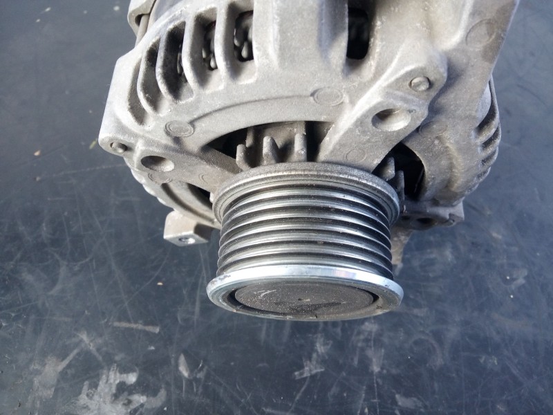 Recambio de alternador para toyota rav 4 advance referencia OEM IAM   