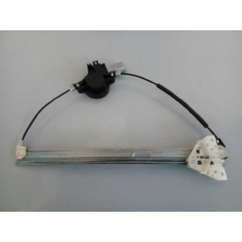 Recambio de elevalunas delantero izquierdo para mazda 3 berlina (bk) 1.6 crdt active referencia OEM IAM BP4K59590A  