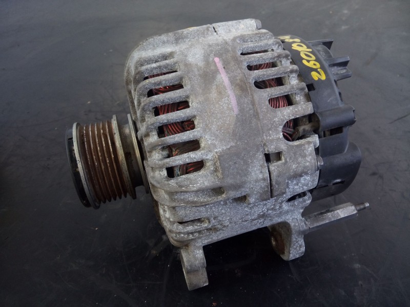 Recambio de alternador para volkswagen golf v (1k1) 1.9 tdi 4motion referencia OEM IAM 06F903023C  