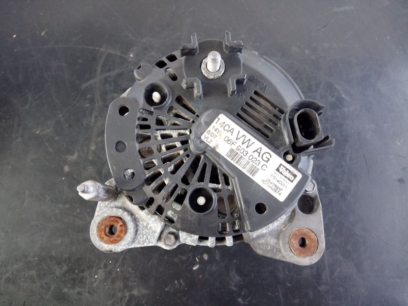 Recambio de alternador para volkswagen golf v (1k1) 1.9 tdi 4motion referencia OEM IAM 06F903023C  