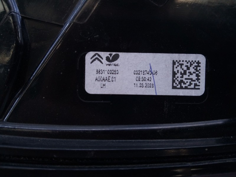 Recambio de piloto trasero izquierdo para citroën c4 iii seduction referencia OEM IAM 9831C0230  