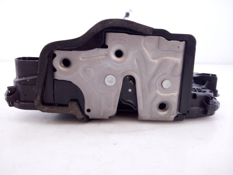 Recambio de cerradura puerta delantera derecha para volkswagen t-cross (c11, d31) 1.0 tsi referencia OEM IAM 10B837016B  