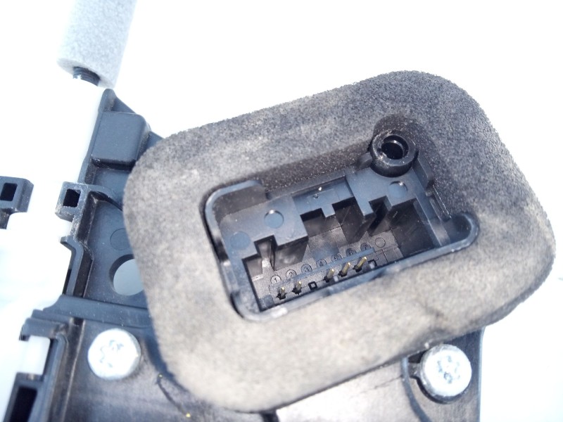 Recambio de cerradura puerta delantera derecha para volkswagen t-cross (c11, d31) 1.0 tsi referencia OEM IAM 10B837016B  