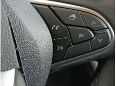 Recambio de volante para renault megane iv sedán 1.3 tce 140 (lvnb) referencia OEM IAM    2