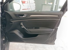 GUARNECIDO PUERTA DELANTERA DERECHA 