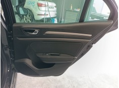 GUARNECIDO PUERTA TRASERA DERECHA 