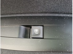 MANDO ELEVALUNAS DELANTERO DERECHO 