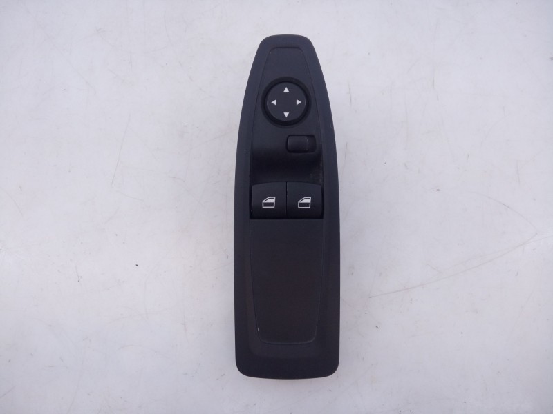Recambio de mando elevalunas delantero izquierdo para bmw serie 1 lim. (f21) 116d referencia OEM IAM 9226264-04  