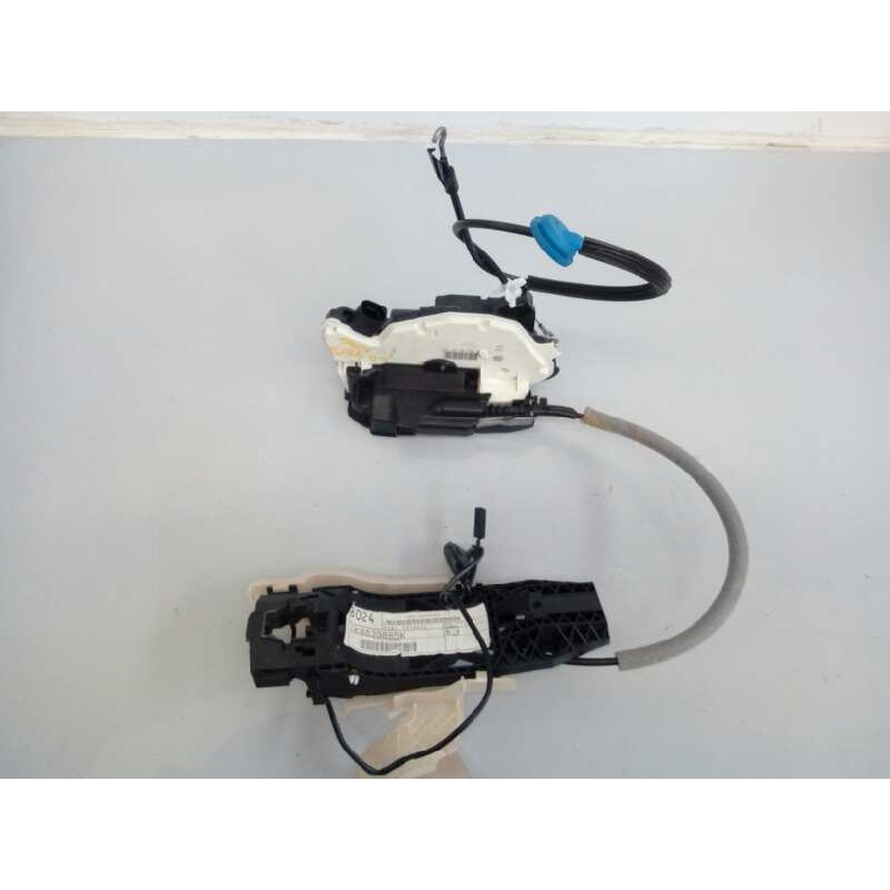 Recambio de cerradura puerta delantera derecha para volkswagen scirocco (138) r-line bmt referencia OEM IAM   