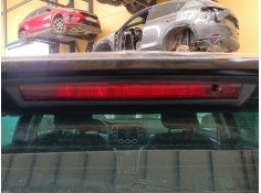 LUZ CENTRAL DE FRENO 