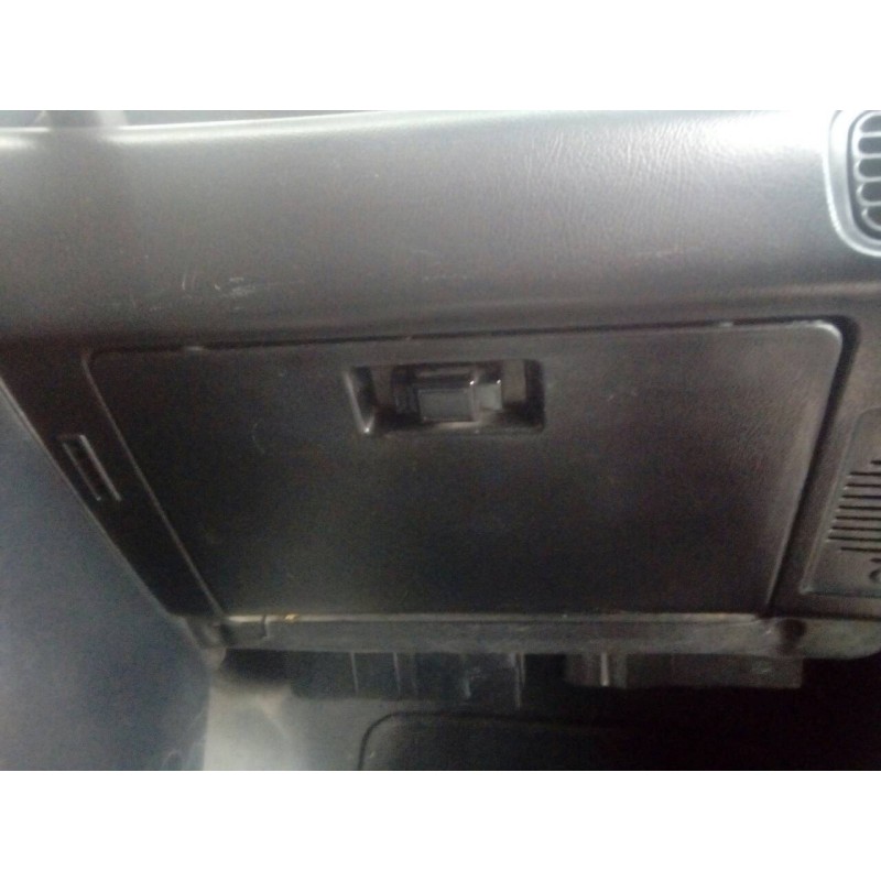 Recambio de guantera para mitsubishi galloper (hyundai) 2.5 td (3-ptas.) referencia OEM IAM   