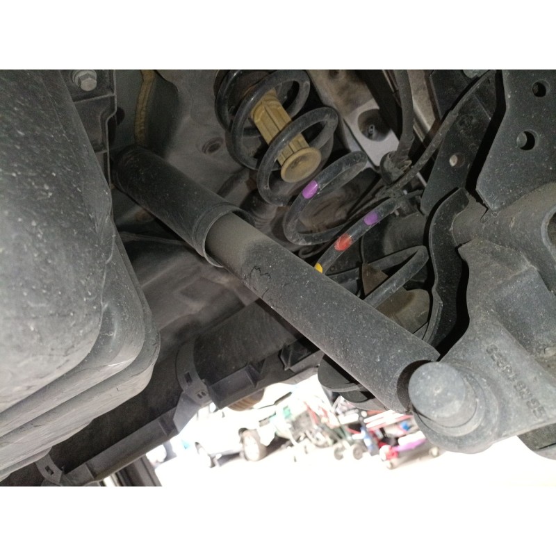 Recambio de amortiguador trasero derecho para renault megane iv sedán 1.3 tce 140 (lvnb) referencia OEM IAM   