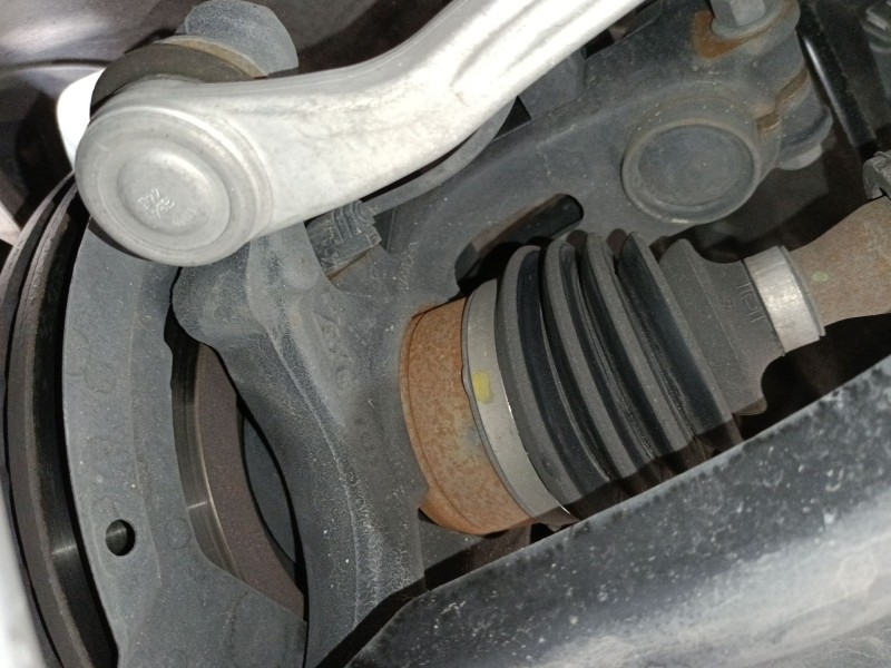 Recambio de mangueta delantera izquierda para renault megane iv sedán 1.3 tce 140 (lvnb) referencia OEM IAM   